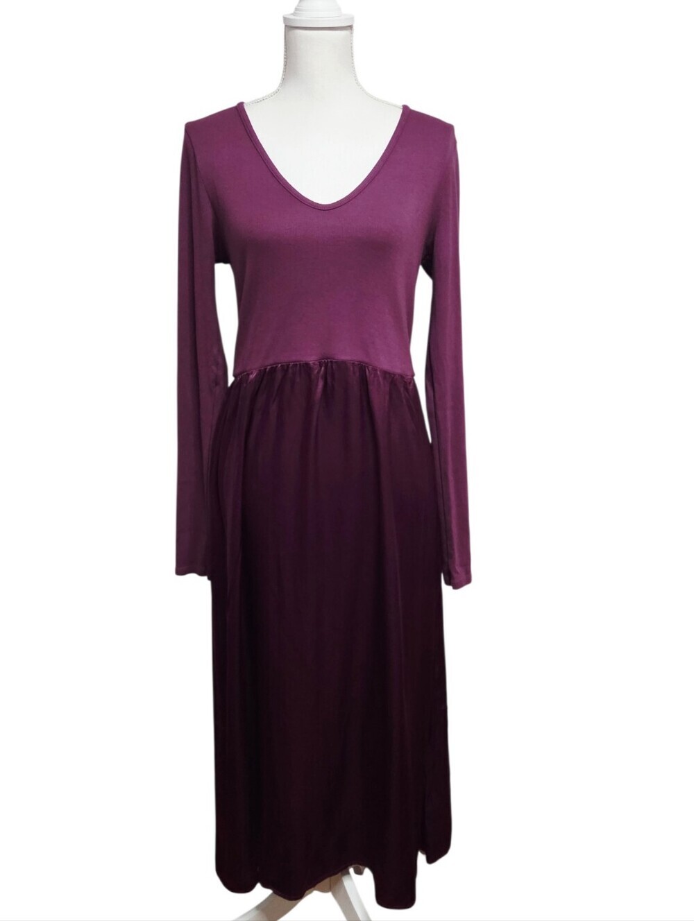Michael Stars Sutton V-Neck Mixed Media Midi Dress Beetroot Medium NWT - Picture 2 of 9